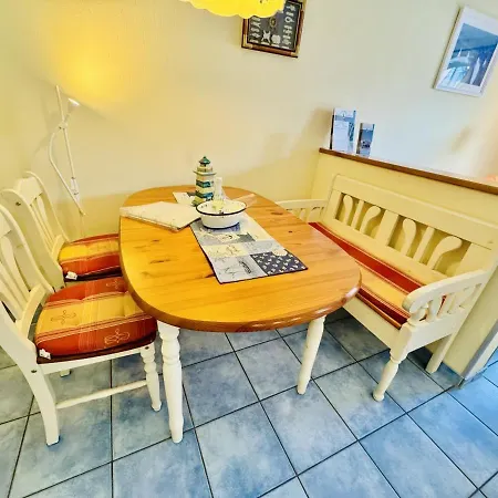 Auster, Direkt Am Alten Strom